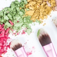 Cleaning Tips to Use Your Beauty Tools Neatly For a Long Time