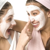 When Makeup Doesn’t Stick to Your Skin, Exfoliator is the Solution!