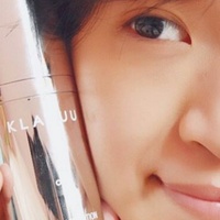 Give your skin some pearly glow with klavuu White Pearlsation Special Divine Pearl Serum! 