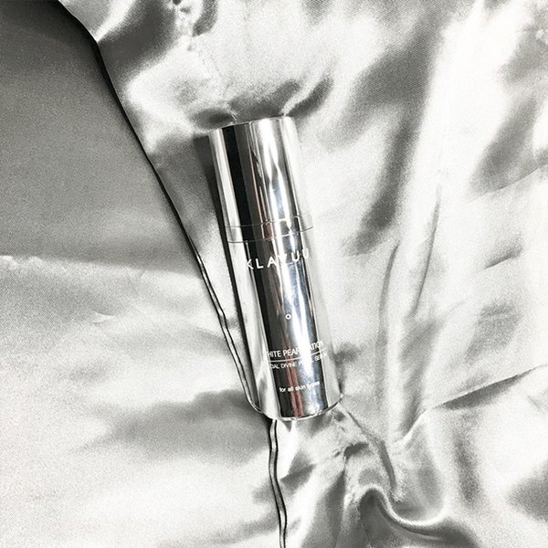 White Pearlsation Pearl Serum by KLAVVU 