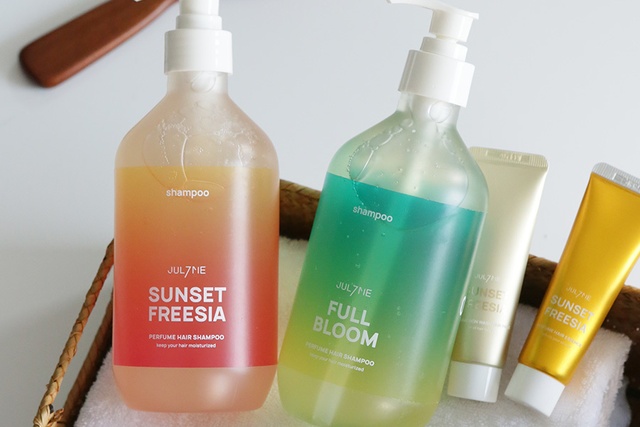 Brand: JUL7ME - Anti-Hair Loss Perfume Hair Shampoo 500ml