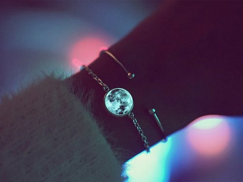 Glow Moon  Necklace/Bracelet 